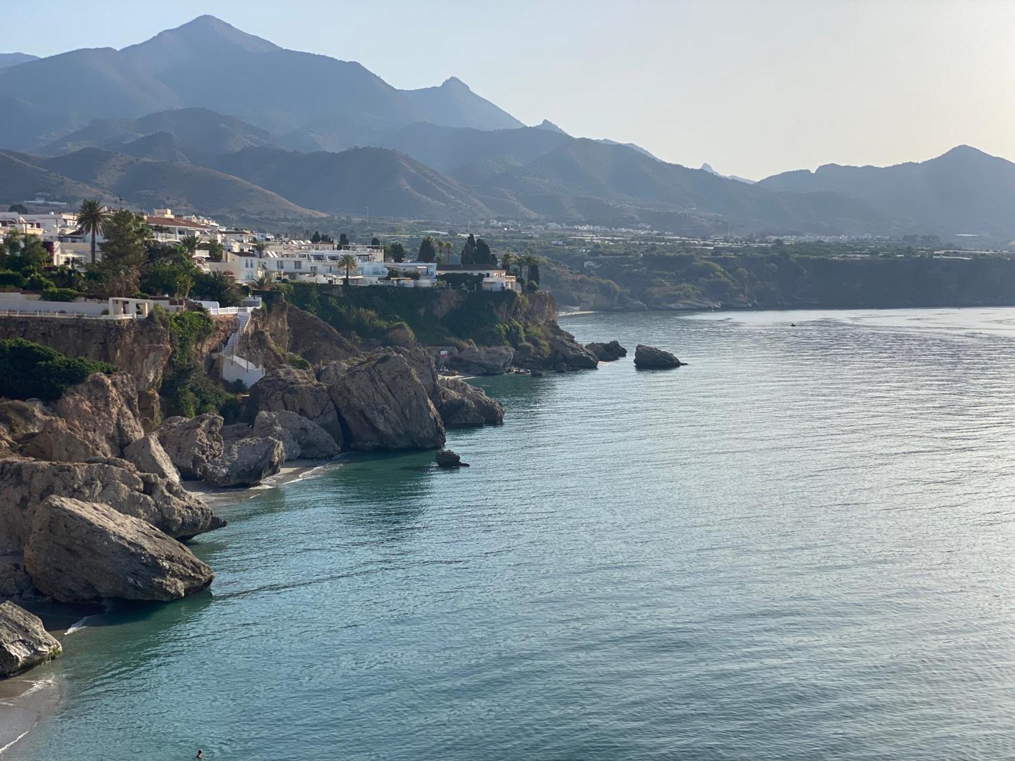 Apartamento Terraza Al Mar, Nerja Dış mekan fotoğraf